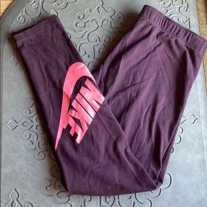 Nike stretch pants